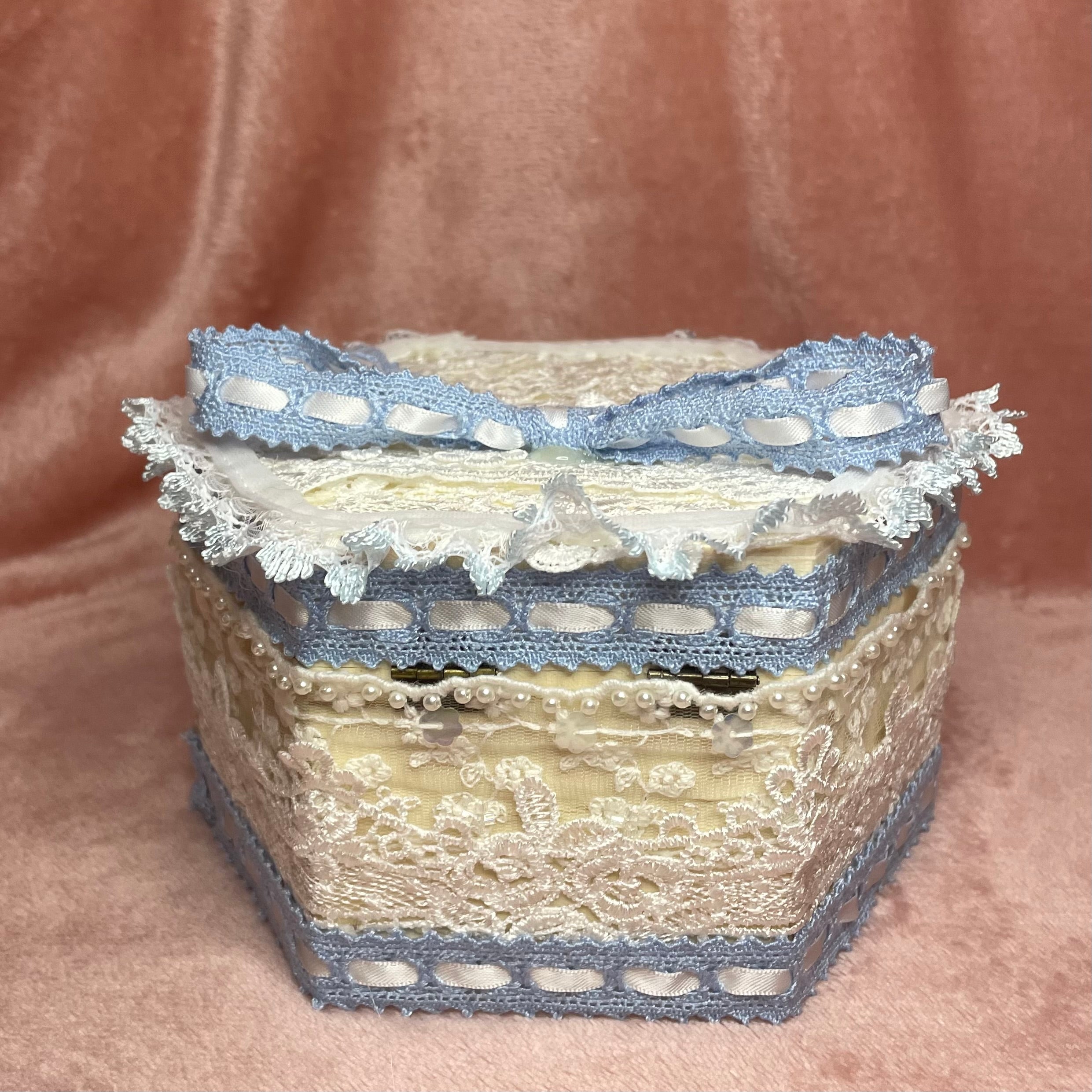 frosting jewelry box
