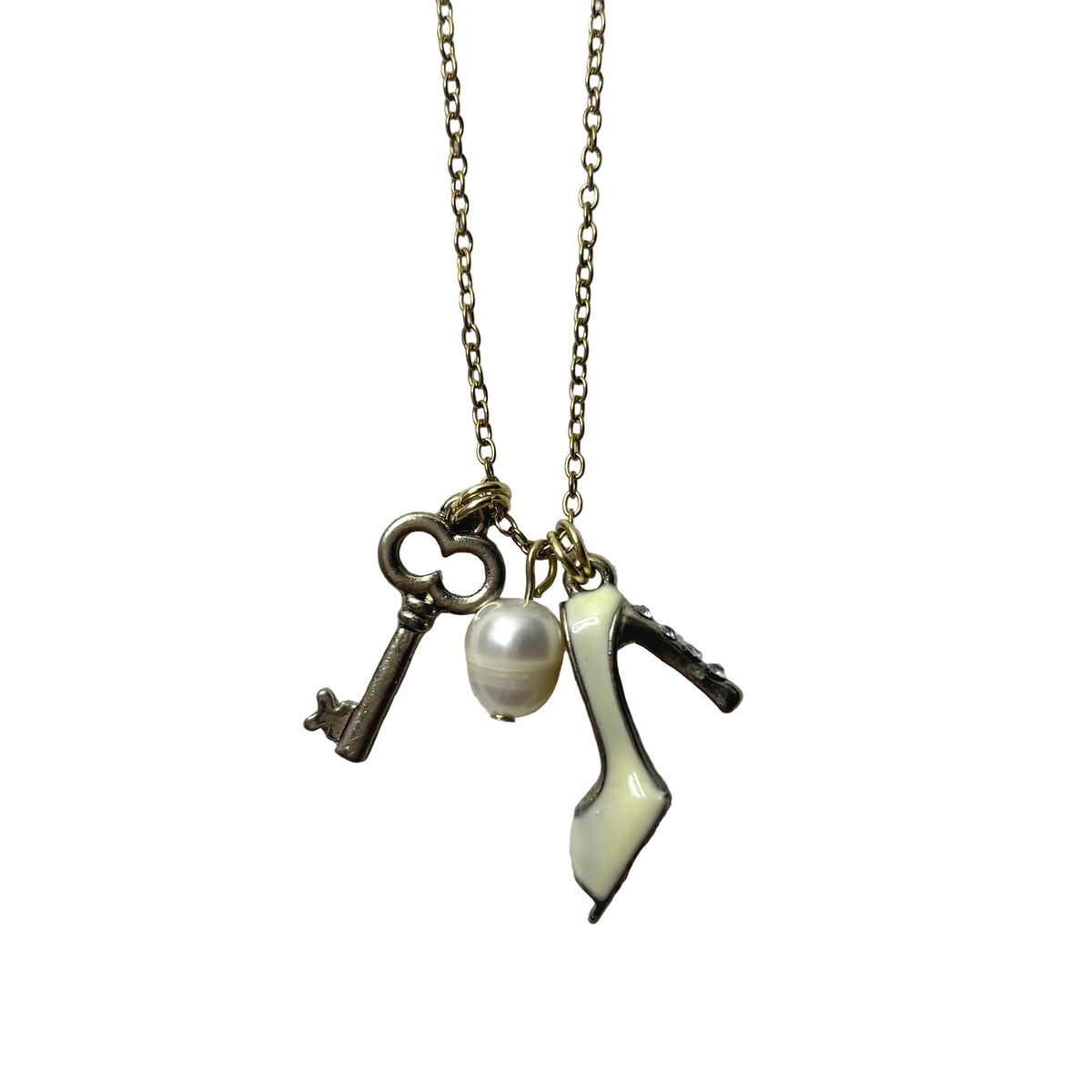 dolly necklace
