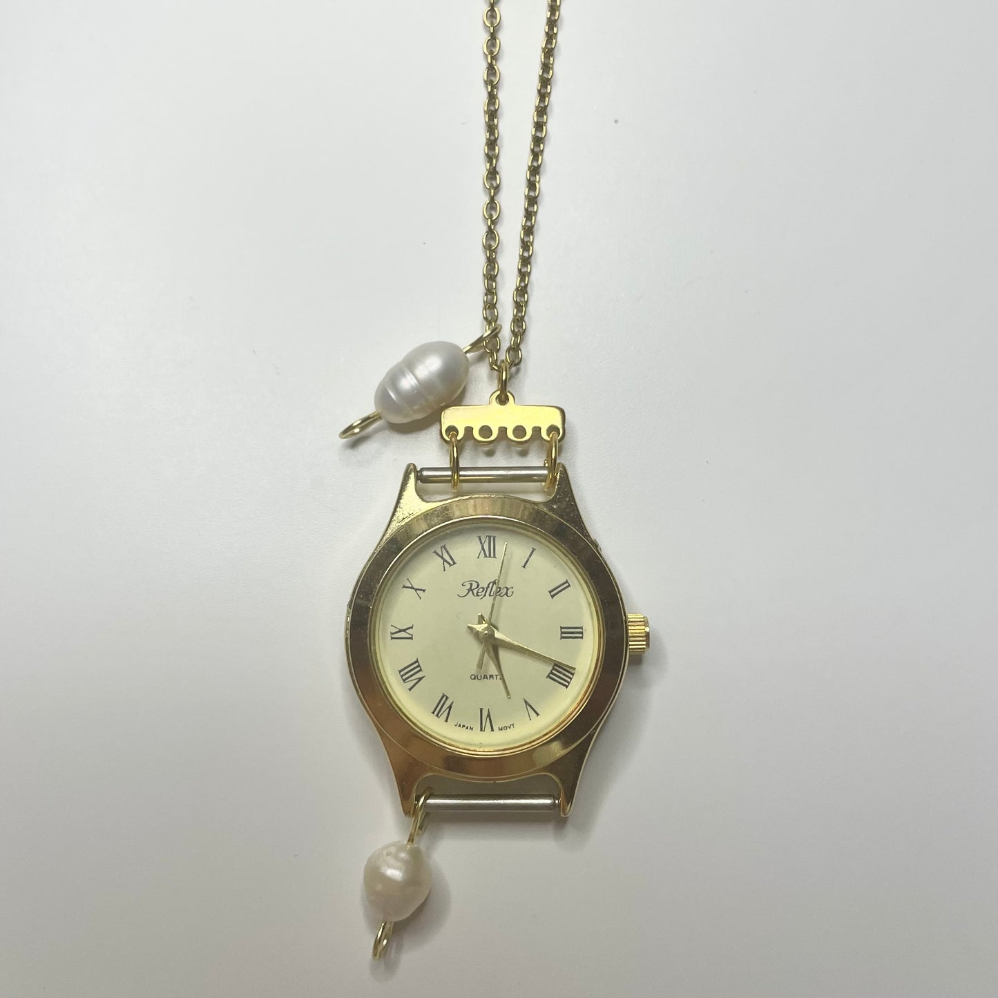 rachel watch necklace (not working)