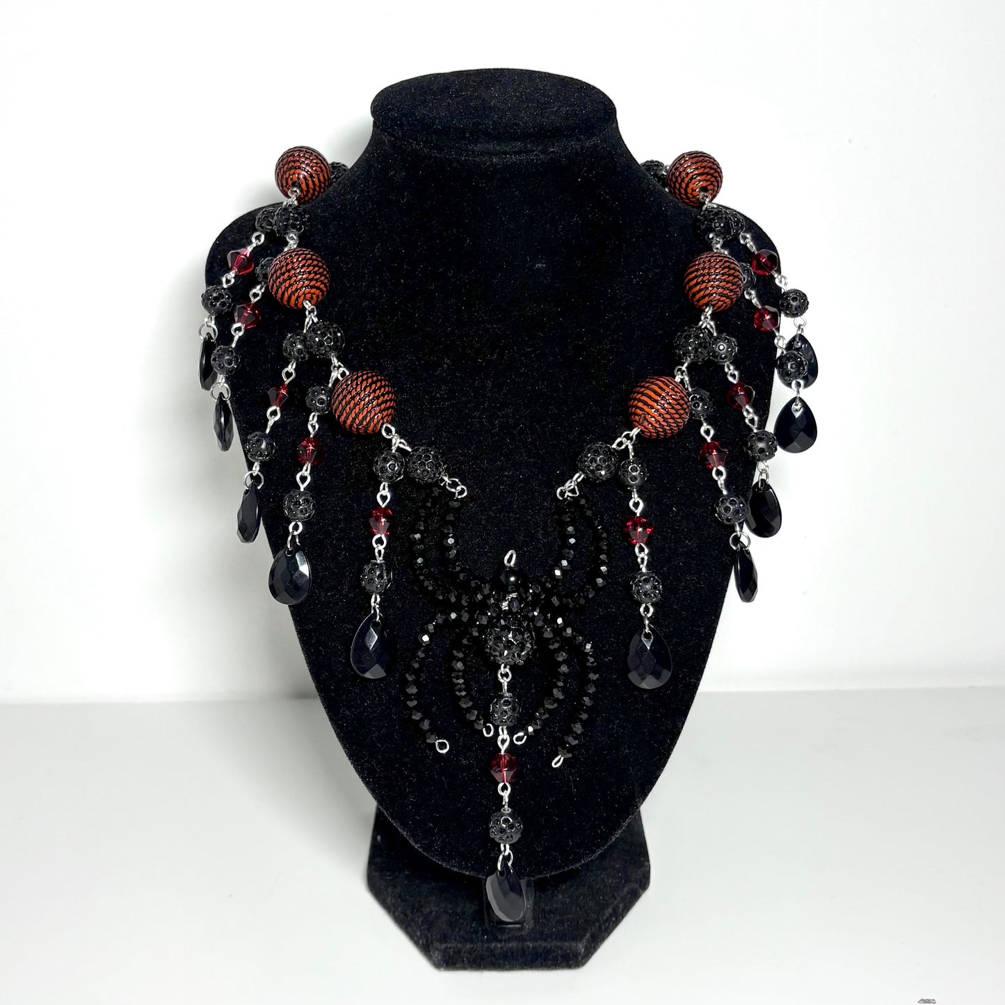 arachnid dreams necklace