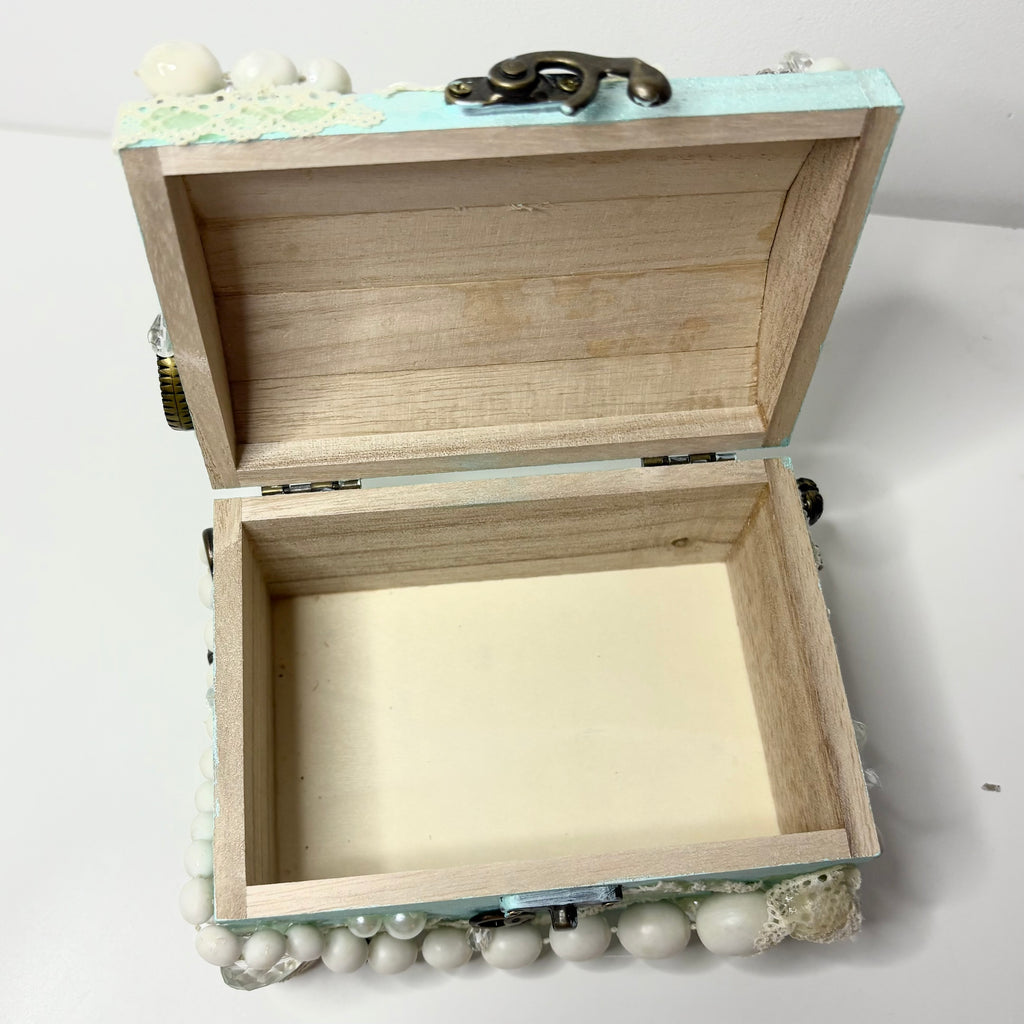 treasure trove jewelry box