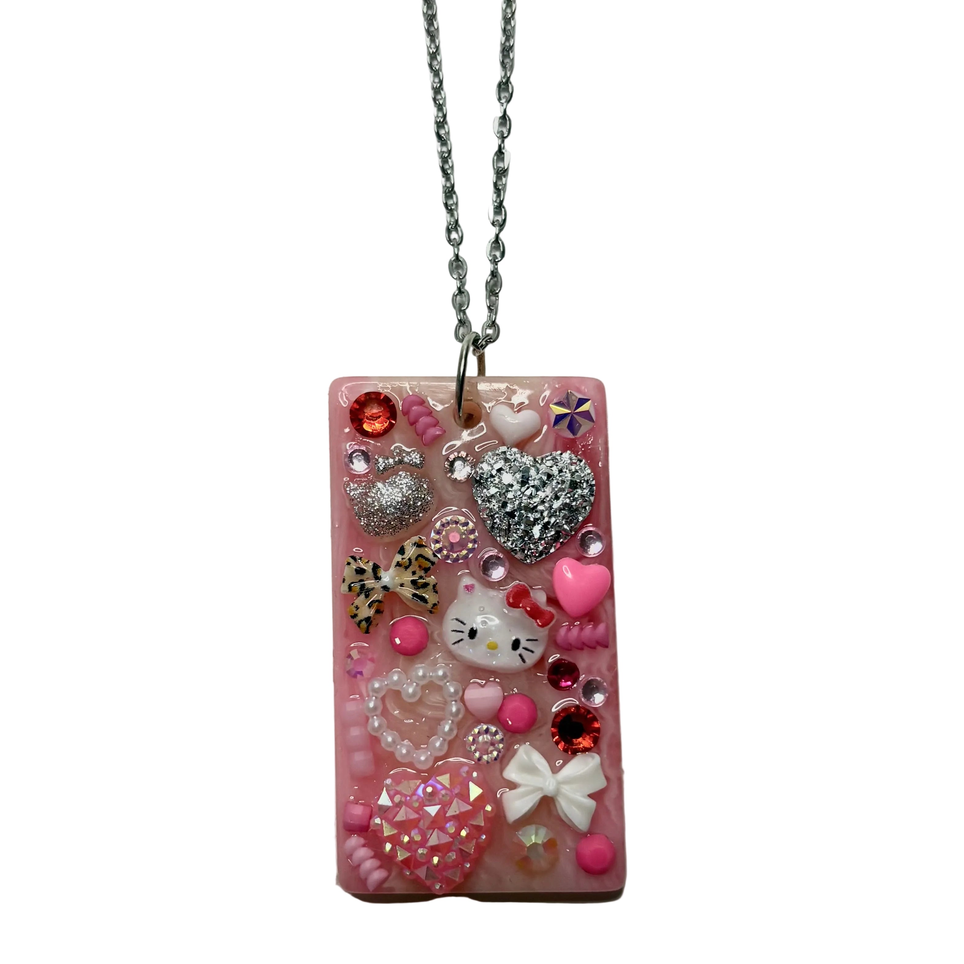 tokyo kitty pendant necklace
