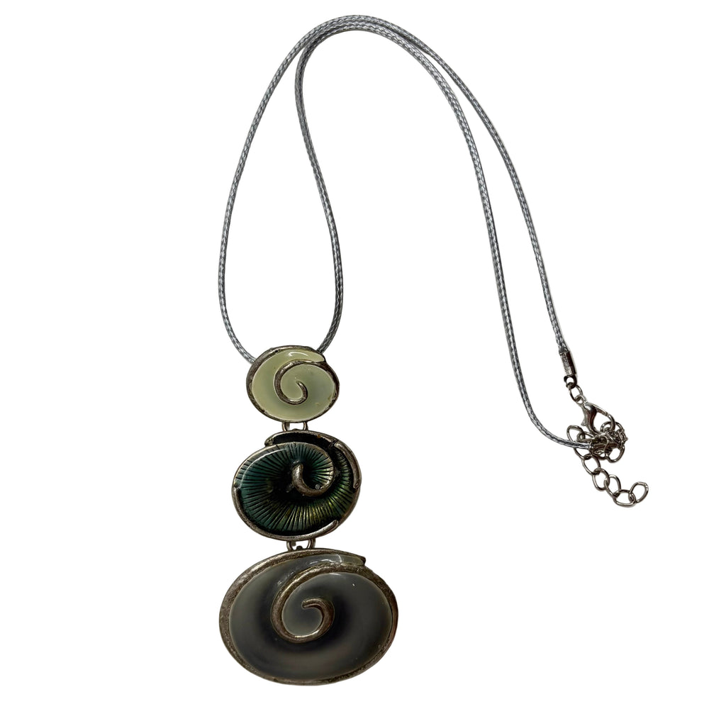 swirlies cord necklace