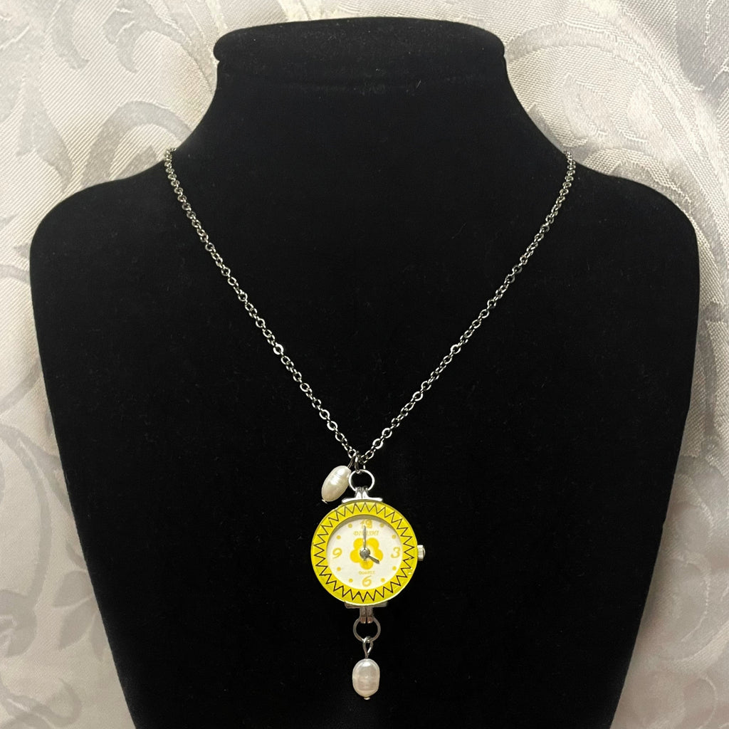 beatriz watch necklace (not working)