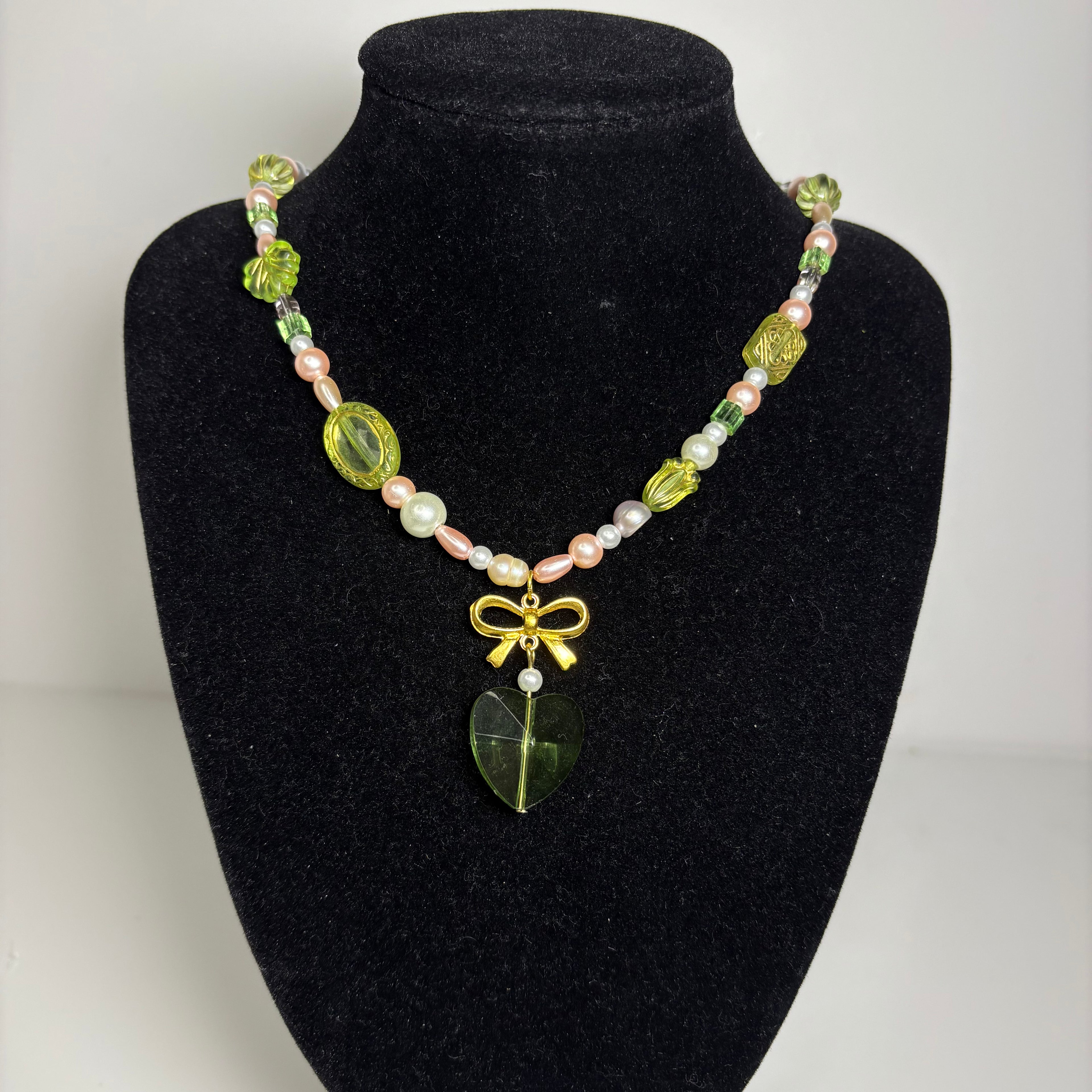 lilypad beaded necklace