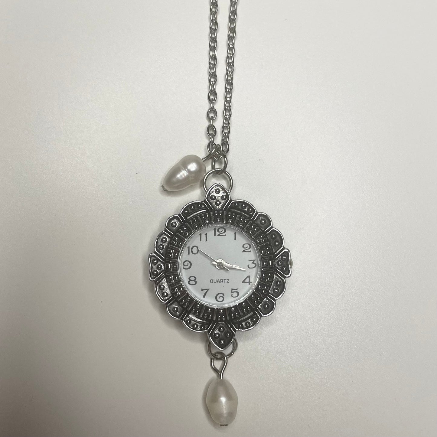 molly watch necklace (not working)